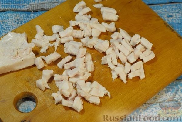 Свиные рёбрышки, запечённые с фасолью и хлебом (кассуле)